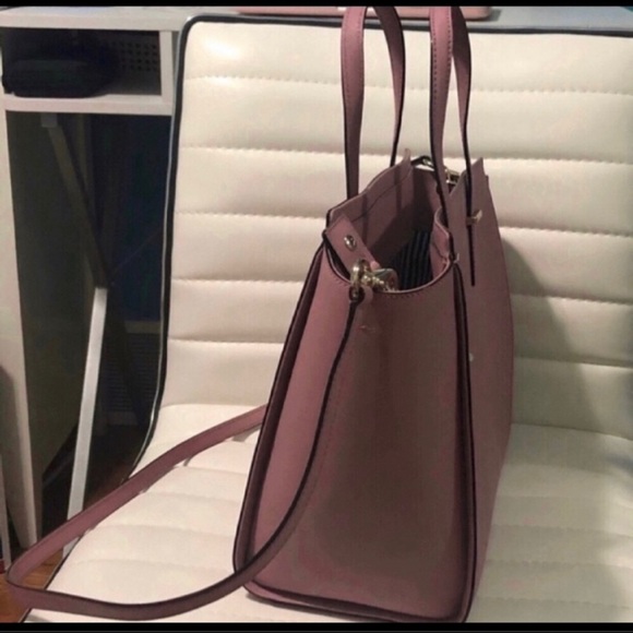 *SOLD* - Kate Spade Cedar Street purse - Picture 5 of 10